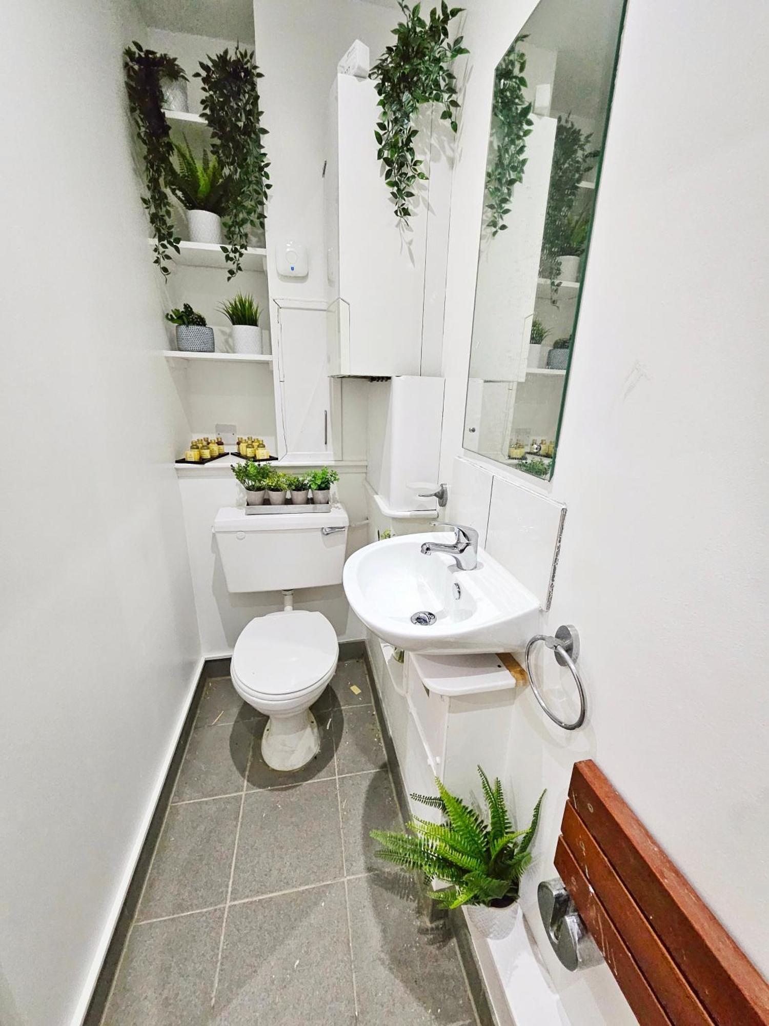 Gdy1 - The Green Dragon Apartment ลอนดอน ภายนอก รูปภาพ