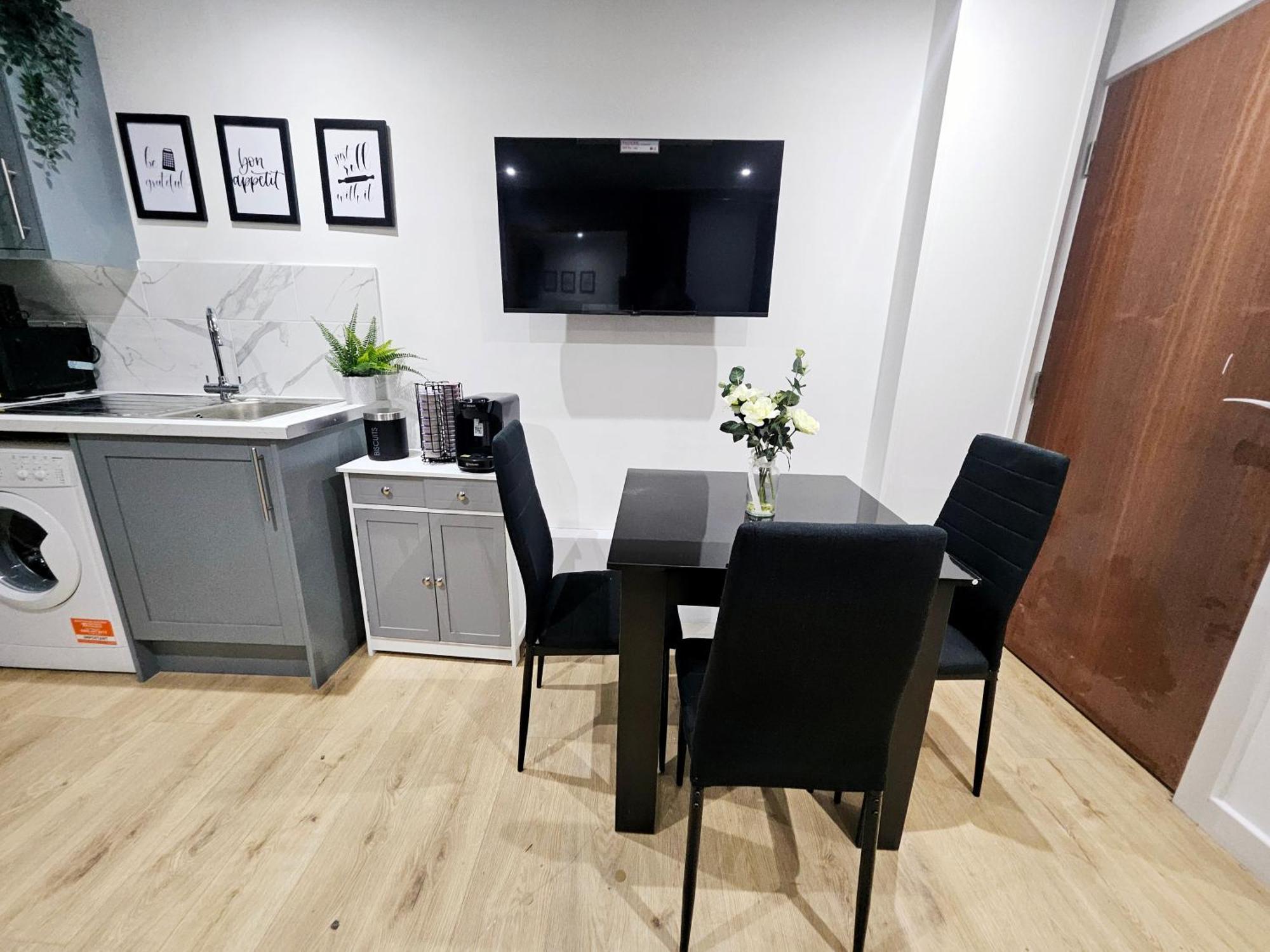 Gdy1 - The Green Dragon Apartment ลอนดอน ภายนอก รูปภาพ
